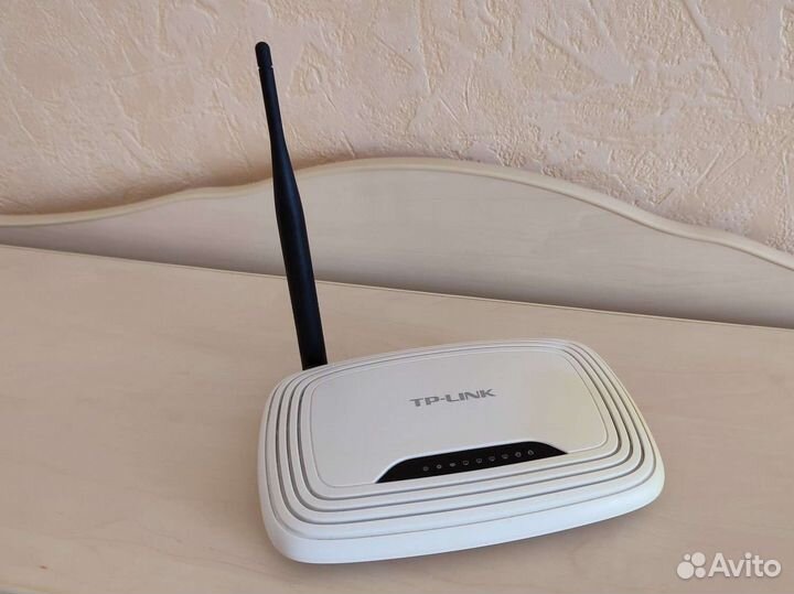 Wi-Fi роутер TP-link TL-WR740N