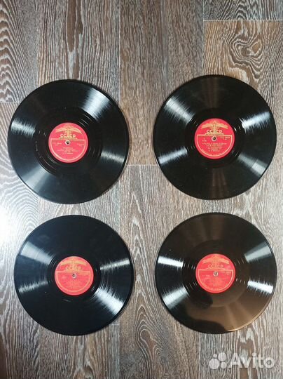 23 Грампластинки 