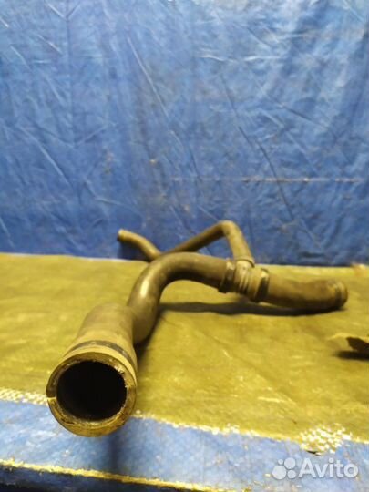 Патрубок двигателя Renault Logan 1 K7J 2008