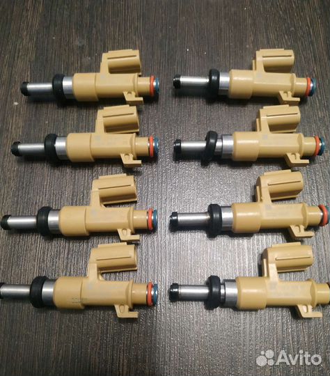 Инжекторы Toyota land Cruiser 1UR-FE, 3urfe