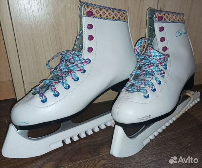 Коньки женские