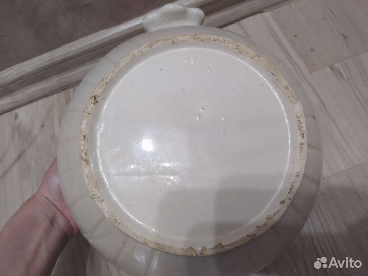 Супница советских времен