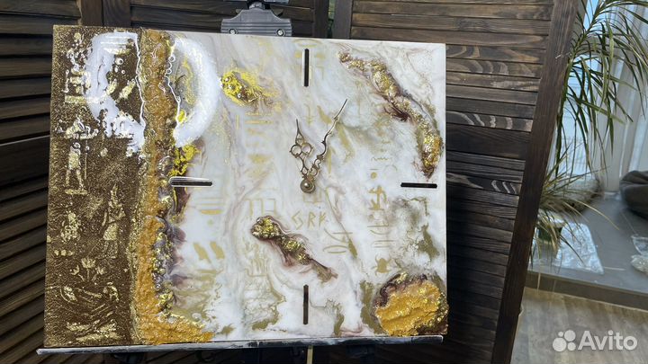 Картины, часы ручной работы