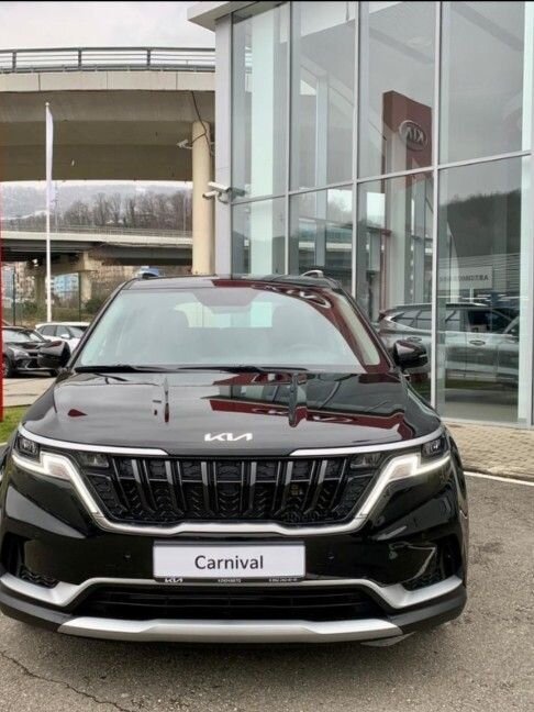 Kia Carnival: фото владельца