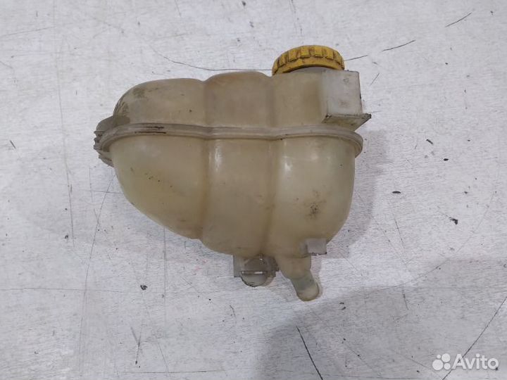 Бачок расширительный передний Opel Vectra B