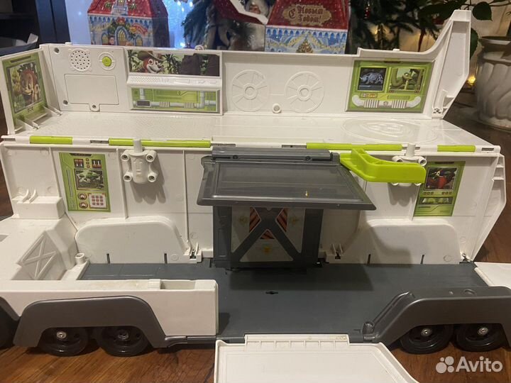 Щенячий патрулевоз