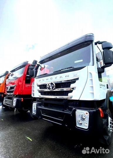 Автобетоносмеситель IVECO-Hongyan 8x4, 2023