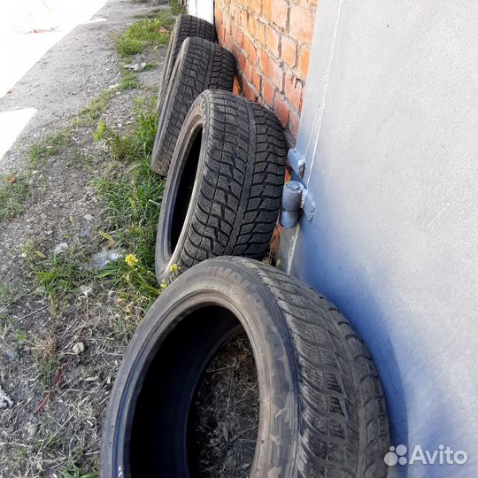 Federal Himalaya WS2 215/55 R17