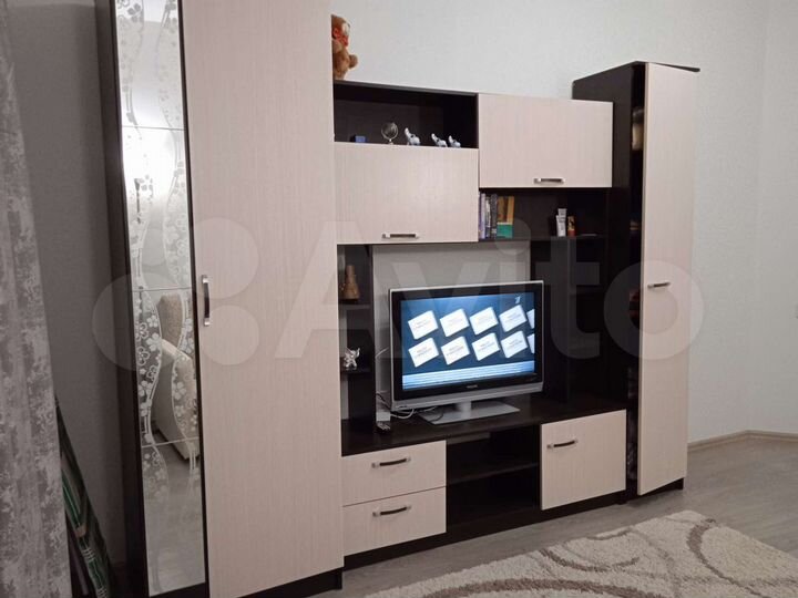 1-к. квартира, 43 м², 2/7 эт.