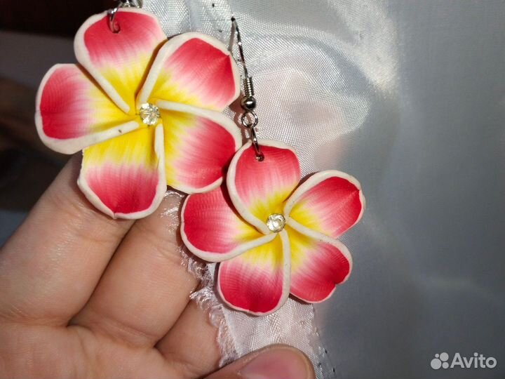 Сережки цветы