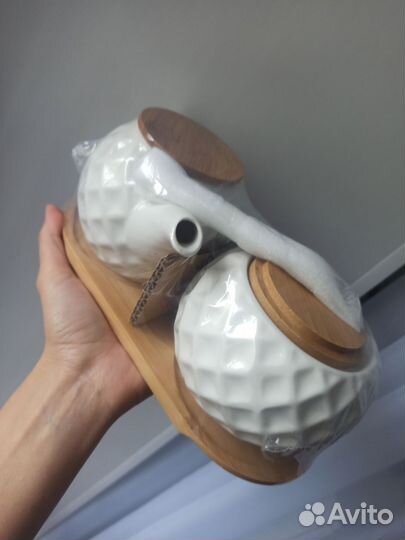 Набор керамической заварочный чайник и Сахарница