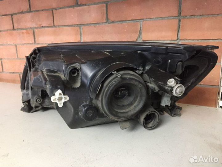 Фара правая Лада Гранта