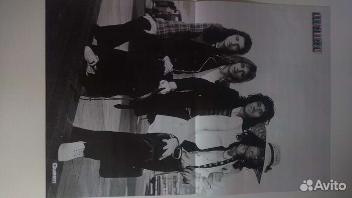 Постеры, плакаты 