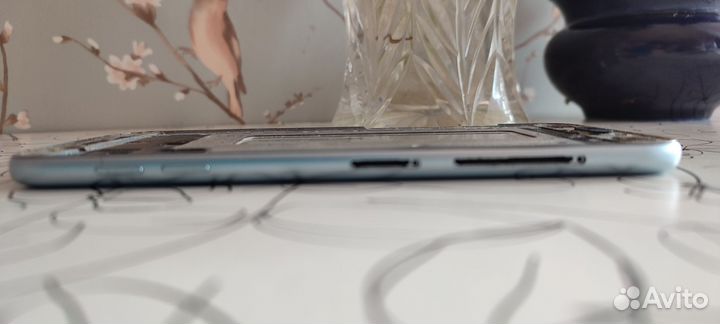 Телефон Samsung j7