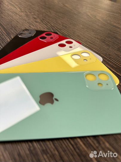 Заднее стекло на iPhone 11/11Pro/11Pro Max