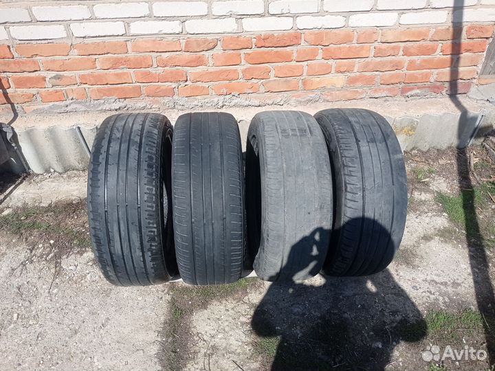 Wanli AP 028 225/55 R17