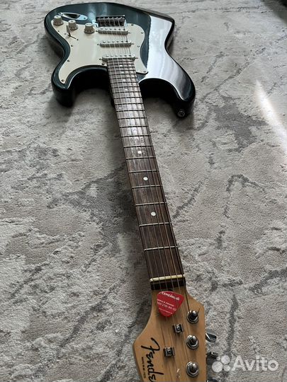 Электро гитара fender