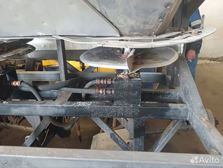 Опрыскиватель, 2014