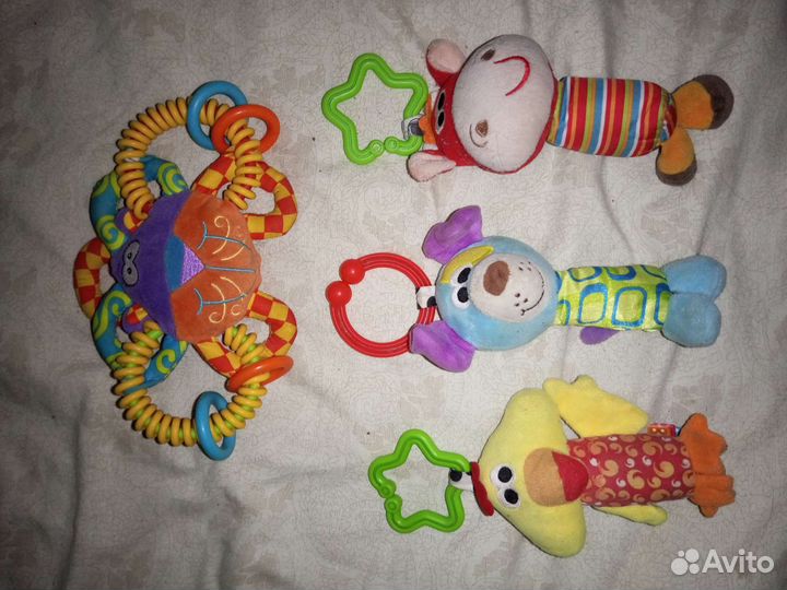 Игрушки. Грызунки и пищалки