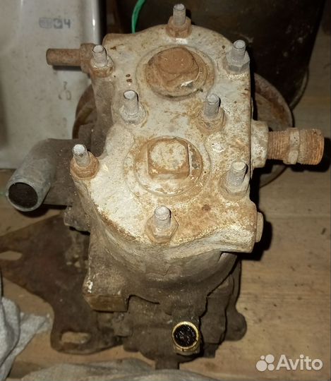 Компрессор воздушный бу СССР