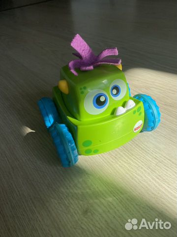 Развивающий автомобиль fisher price