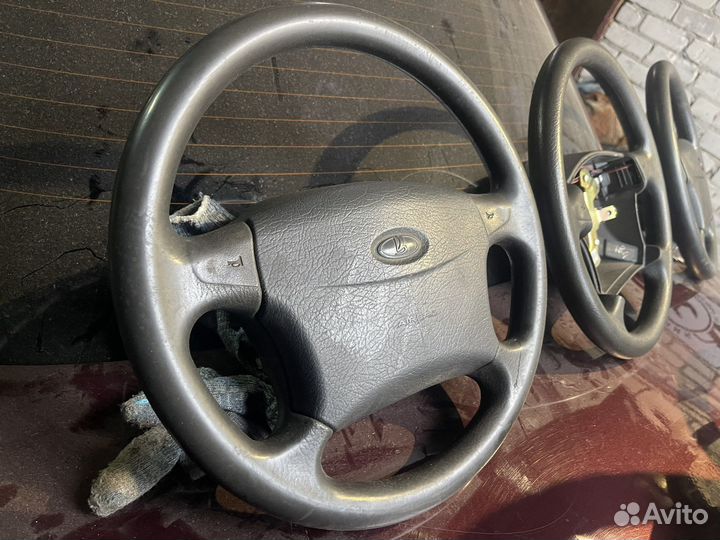Руль с подушкой безопасности priora