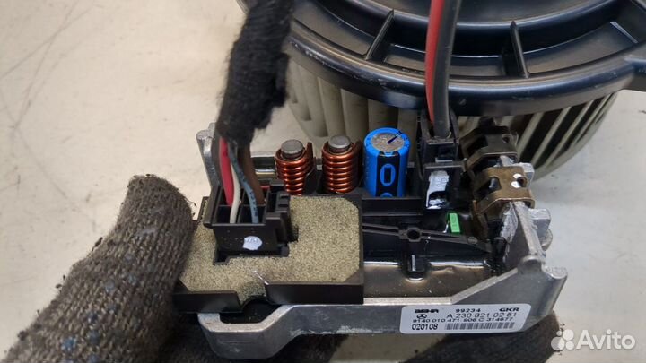 Двигатель отопителя Mercedes ML W163