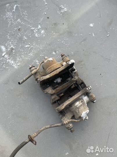 Передние суппорта Kia Picanto 2