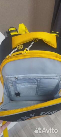 Школьный рюкзак