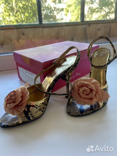 Вечерние босоножки 35 размер