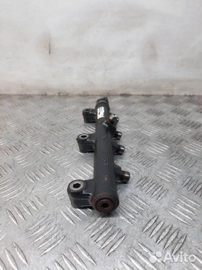 Топливная рампа Hyundai Terracan 2.9 J3 2006