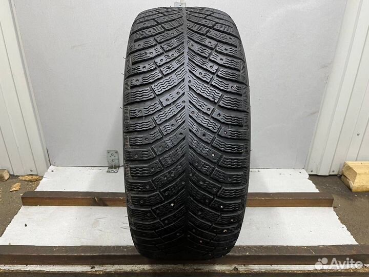 Michelin X-Ice North 4 235/50 R18