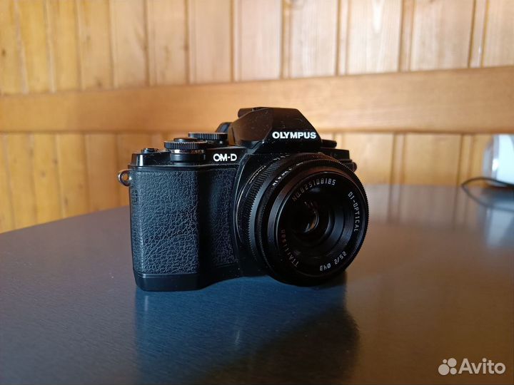 Фотоаппарат Olympus OM-DE-M10
