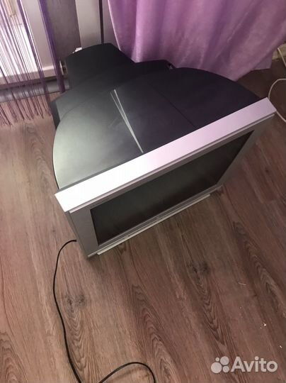 Телевизор lg Flatron