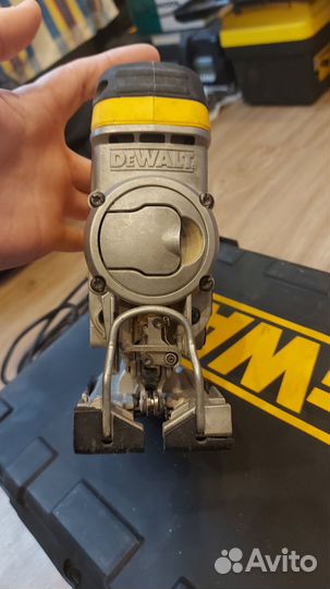 Электролобзик DeWalt DW331K