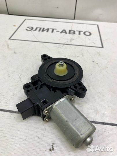 Моторчик стеклоподъемника задний правый Mazda 6 GJ