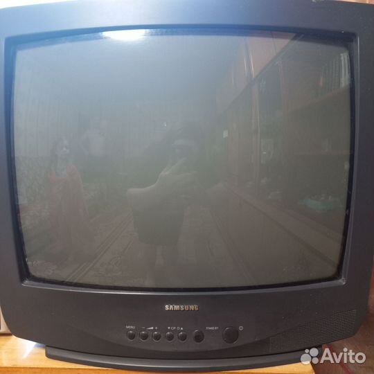 Телевизор