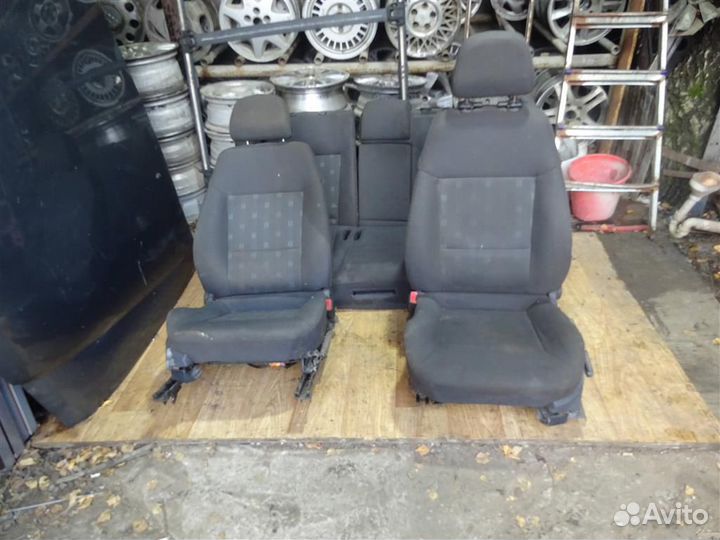 Сиденья комплект opel Vectra C 2002-2008