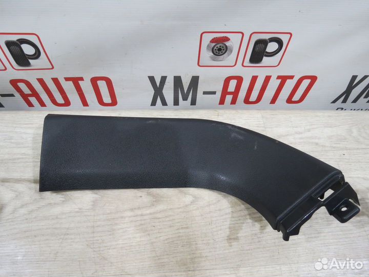 Обшивка багажника правая LADA Vesta