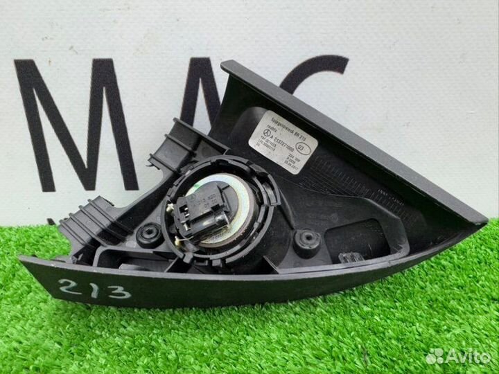 Крышка динамика передняя правая Mercedes-Benz