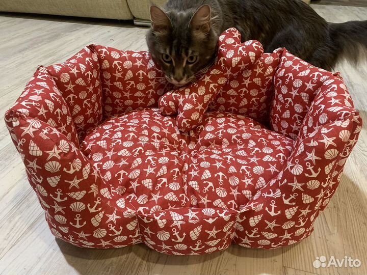 Лежанка для собак