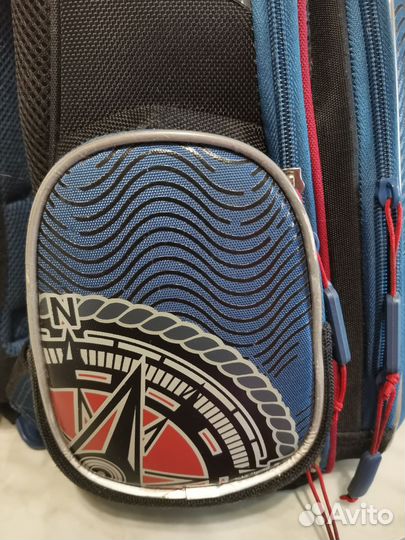 Рюкзак школьный ортопедический Hummingbird