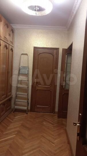 Комната 64,7 м² в 4-к., 8/12 эт.