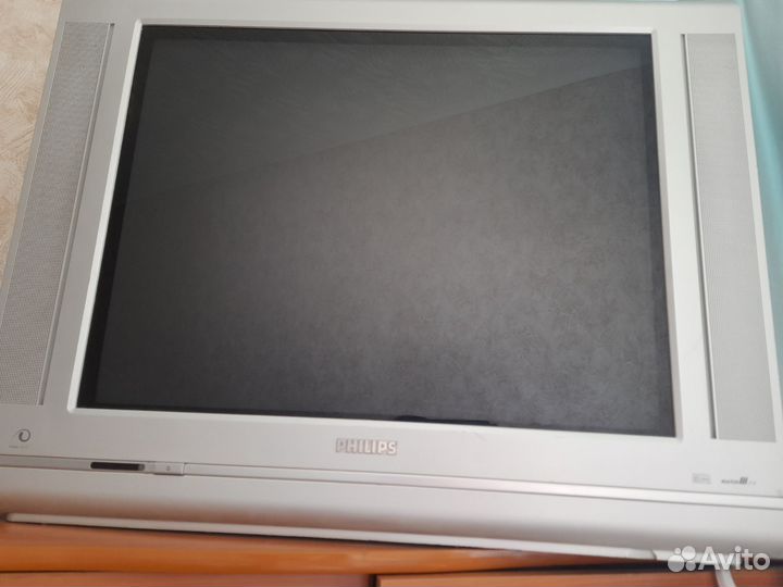 Телевизор Philips 29
