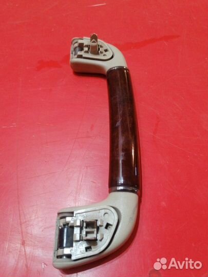 Ручка внутренняя потолочная Lexus Ls