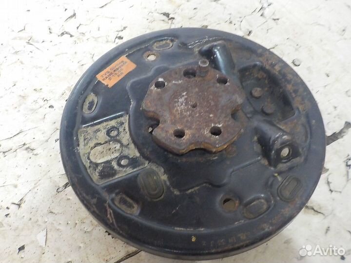 Ступица volkswagen polo задняя