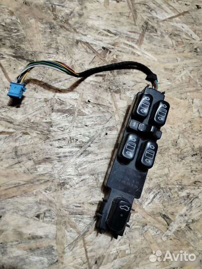 Блок стеклоподъемниками Mercedes Benz w220