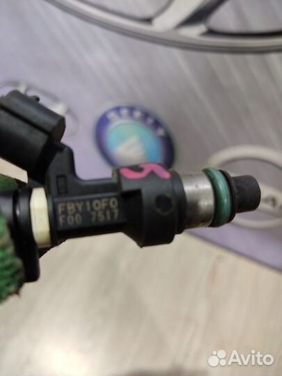 Форсунка топливная Nissan almera N16