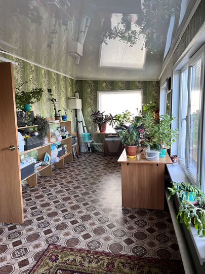 Дом 200 м² на участке 14 сот.