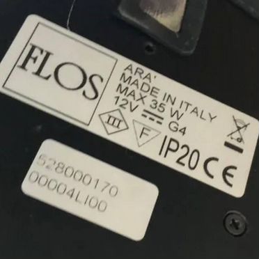 Лампа настольная Flos Ara